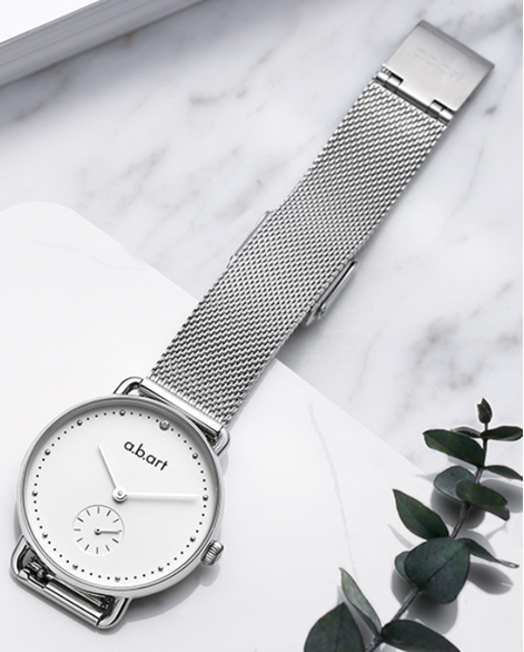 How to Care for Your Watch Strap: A Practical Guide