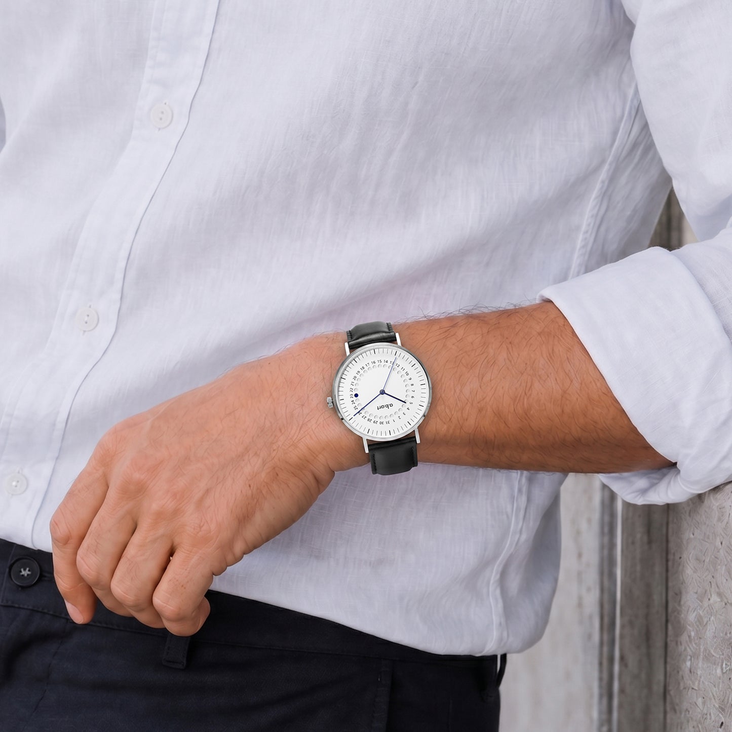Freiburg | 41 mm | Ronda Swiss Parts Uhrwerk | Saphirglas | O101 Red Dot Design Award Serie