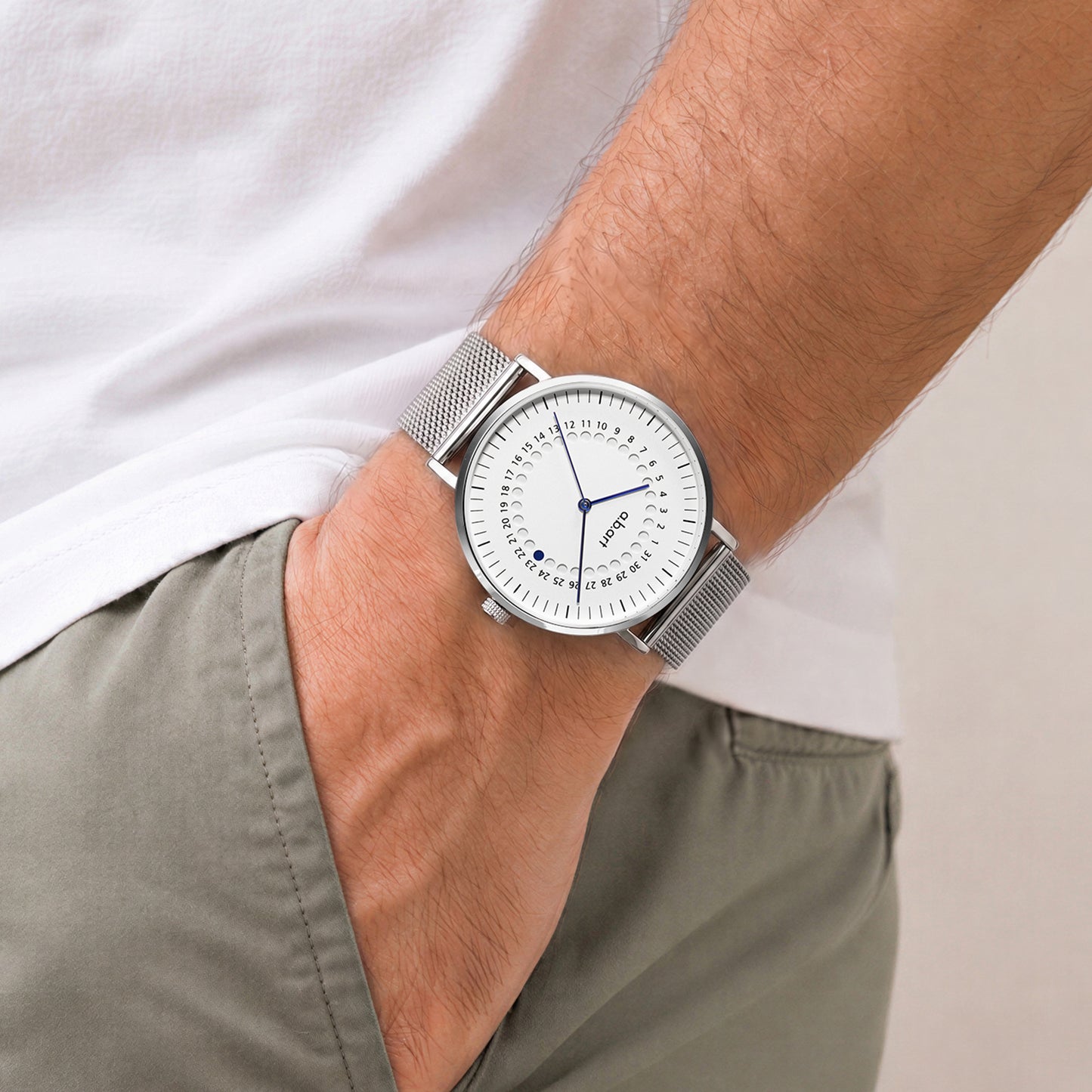 Freiburg | 41 mm | Ronda Swiss Parts Uhrwerk | Saphirglas | O101 Red Dot Design Award Serie