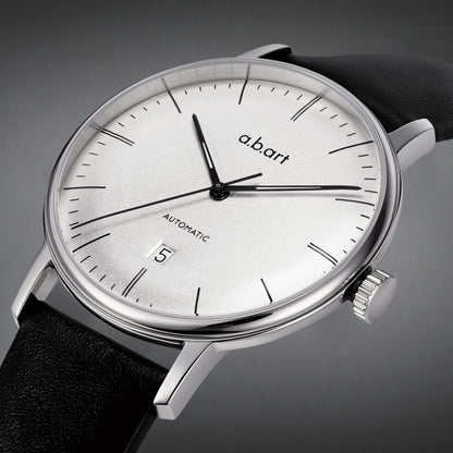 Freiburg Automatic – Bauhaus Classic, Domed Sapphire, MIYOTA 8215, 41 mm