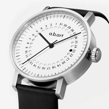 Freiburg Automatic – Iconic Jump Date, MIYOTA 8215, Sapphire Glass, 40.5 mm