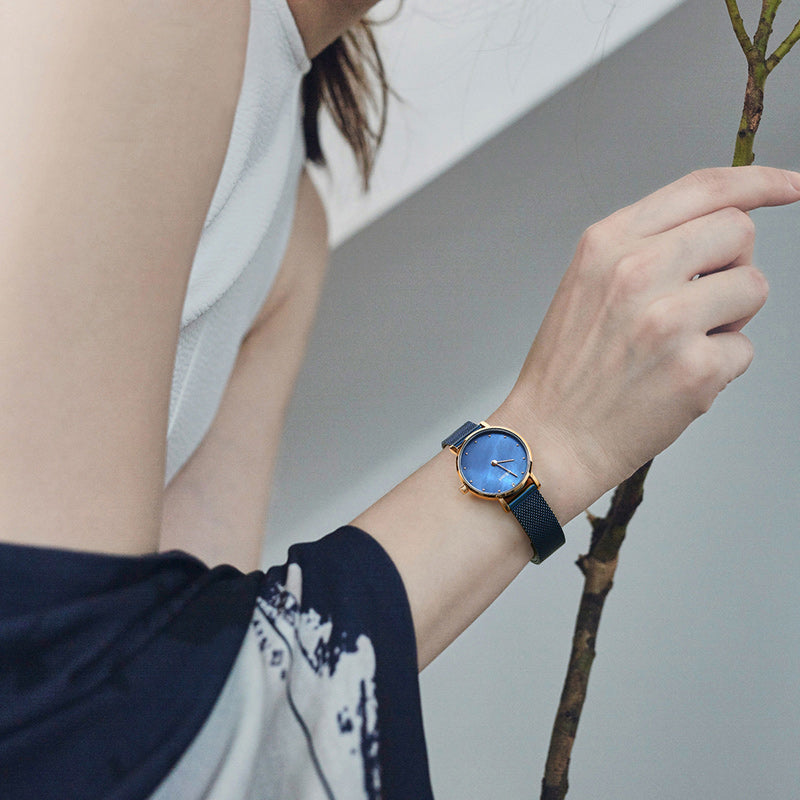 Elegant Aurora Blue Dial Watch, Blue Colour