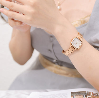 GA | 24*24mm  | Mother-of-pearl Dial