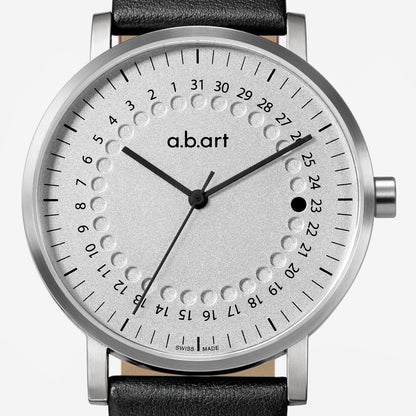 Freiburg | 41 mm | Ronda Swiss Parts Uhrwerk | Saphirglas | O101 Red Dot Design Award Serie