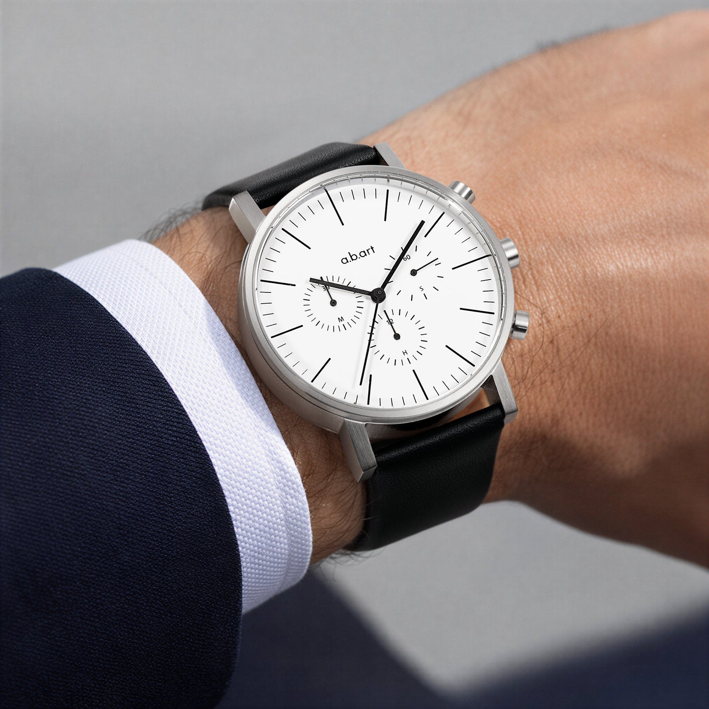 Dessau |40.5 mm | Ronda Swiss Parts Movement | Sapphire Glass