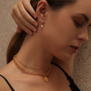 a.b.art Stylish Pearl earrings RA-ZZ-EQ-GD1101